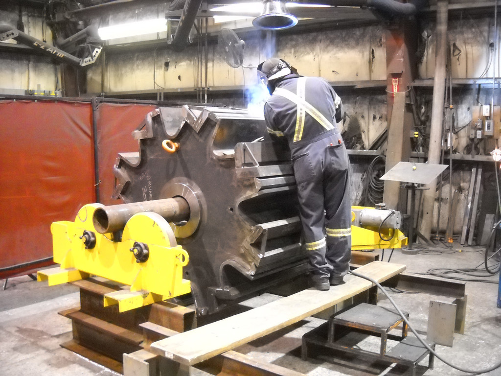 Brunette Machinery - Rotor Welding